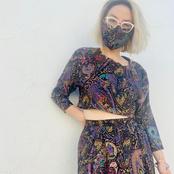 SOLD VTG 1980 Paisley Skirt Set with Matching Mask - Picture 8 of 9